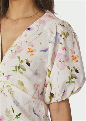 Irina flower bluse Offwhite Neo Noir 